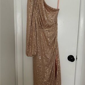 New with tag Elegant Sequin dress